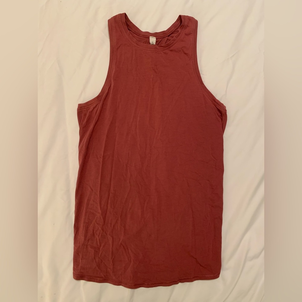 Lululemon tank
